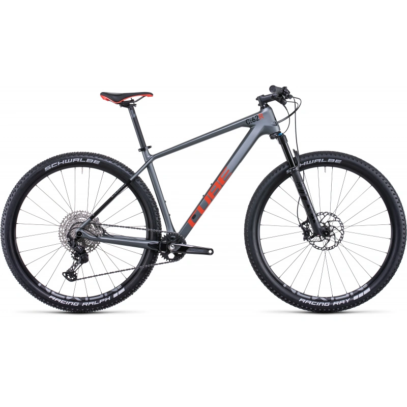 VTT 29" Cube Reaction C:62 Race Gris/Rouge 2022 (516300) 1 VTT 29" Cube Reaction C:62 Race Gris/Rouge 2022 (516300)