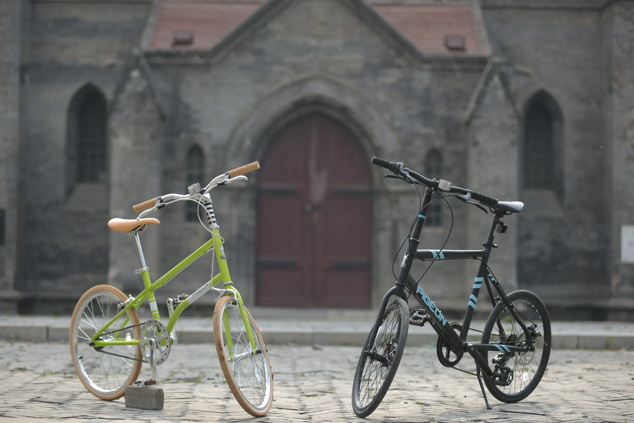 Magasin vélos électriques -Magasin vélos électriques church bike couple models retro ferry 161407 scaled